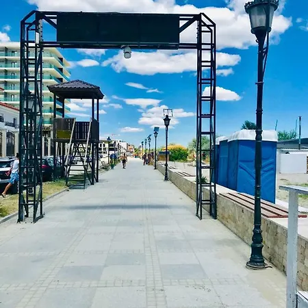 Darnida Luxury Apartamento Năvodari